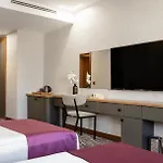 Lilium & 酒店 伯萨