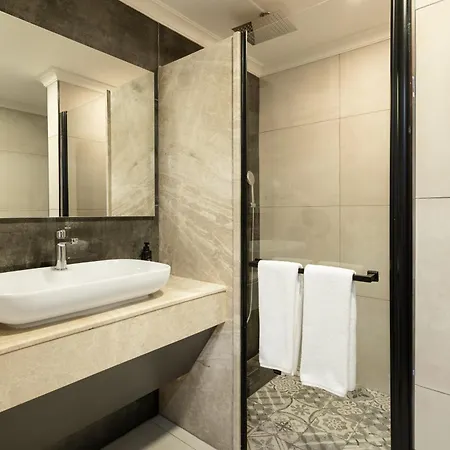 Hotel Lilium &