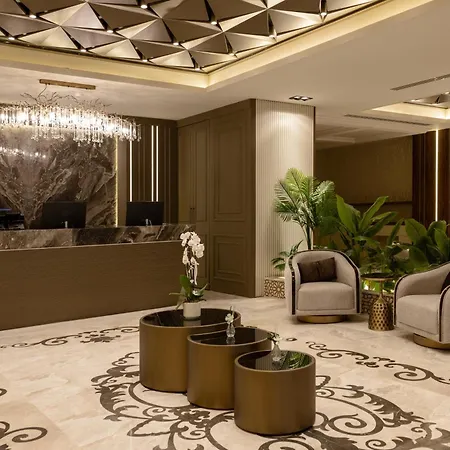 Hotel Lilium & 4*